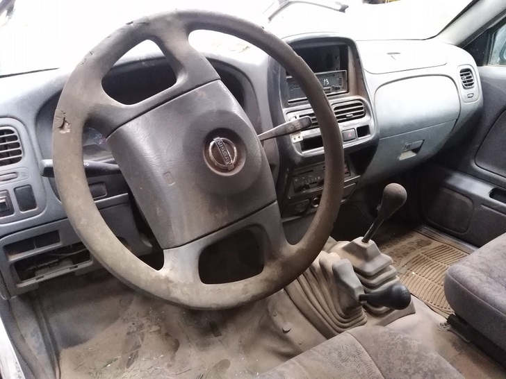 Nissan TERRANO 2004    EN DESARME